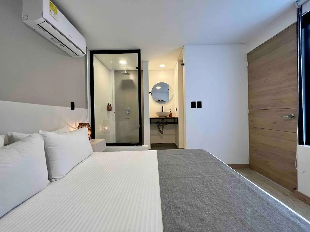Nowa Bora Bora Apt - Huge Jacuzzi, Rooftop & Ac In Provenza Medellín