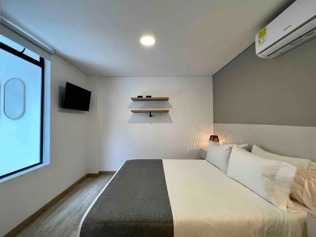 Daire Nowa Bora Bora Apt - Huge Jacuzzi, Rooftop & Ac In Provenza Medellín