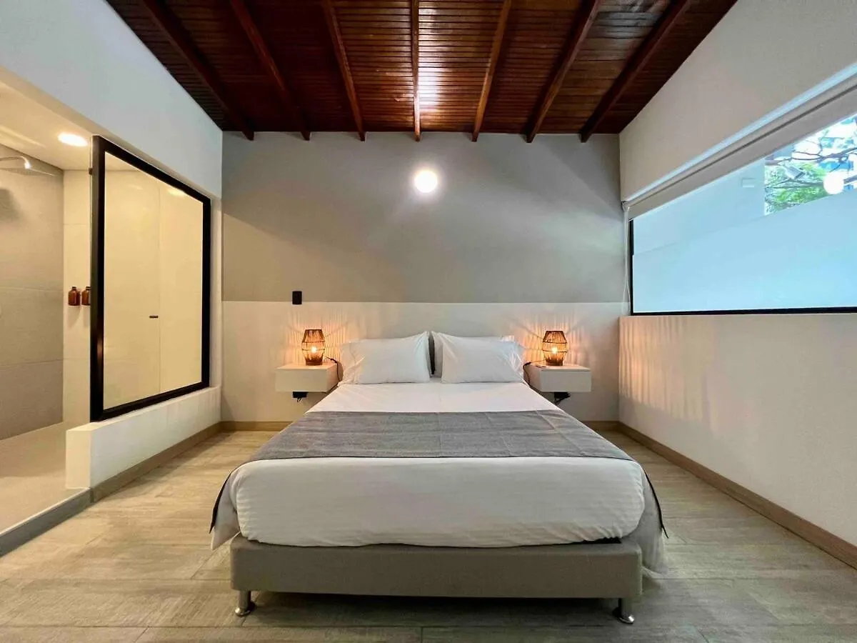 Nowa Bora Bora Apt - Huge Jacuzzi, Rooftop & Ac In Provenza Medellin Apartment