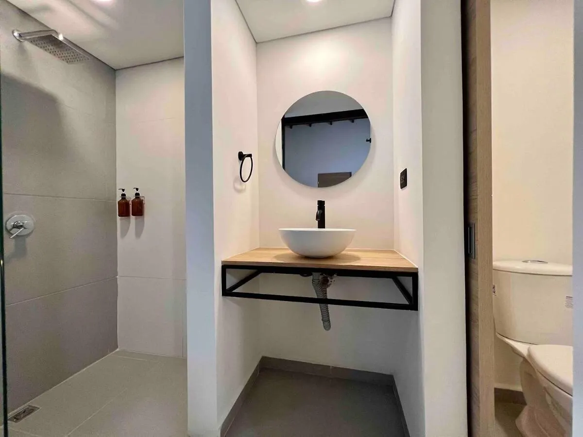 Nowa Bora Bora Apt - Huge Jacuzzi, Rooftop & Ac In Provenza Medellin Apartment