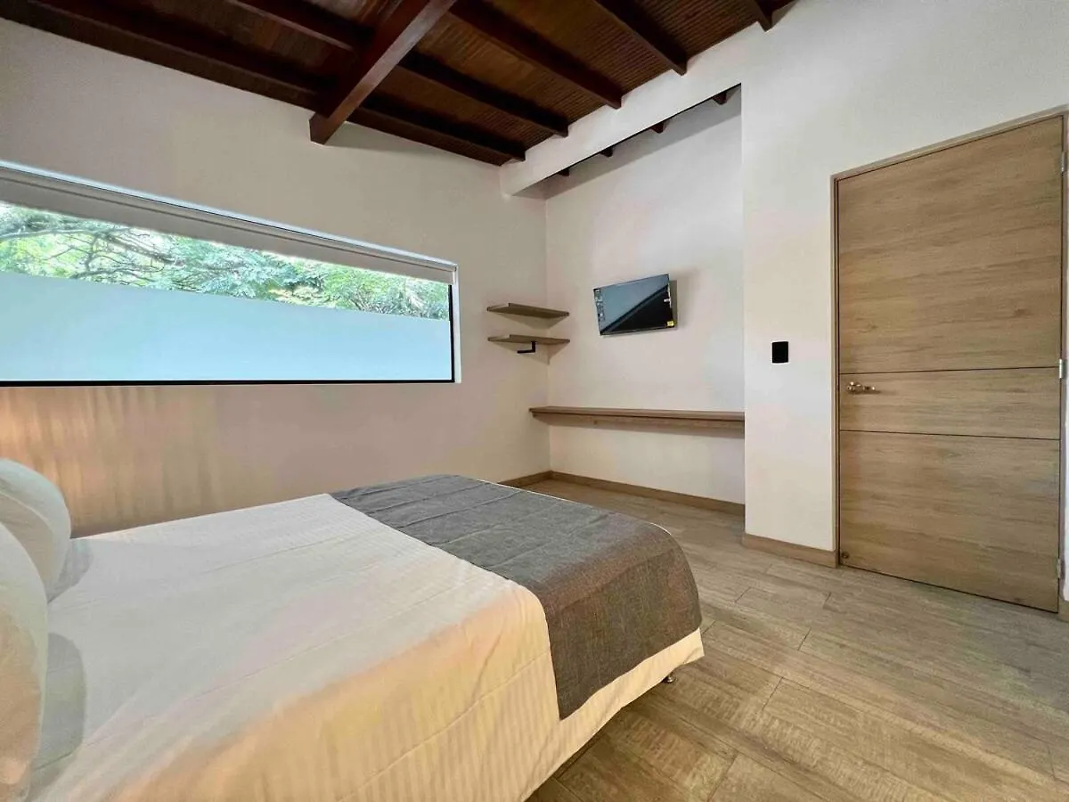 Nowa Bora Bora Apt - Huge Jacuzzi, Rooftop & Ac In Provenza Medellin 0*,  Colombia