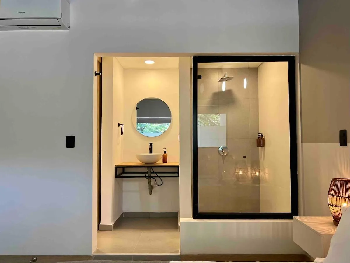 Apartment Nowa Bora Bora Apt - Huge Jacuzzi, Rooftop & Ac In Provenza Medellin