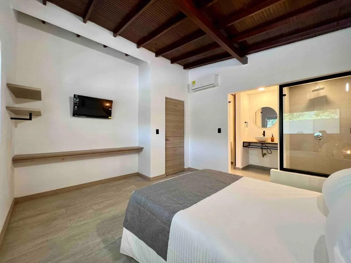 Nowa Bora Bora Apt - Huge Jacuzzi, Rooftop & Ac In Provenza Medellin Apartment