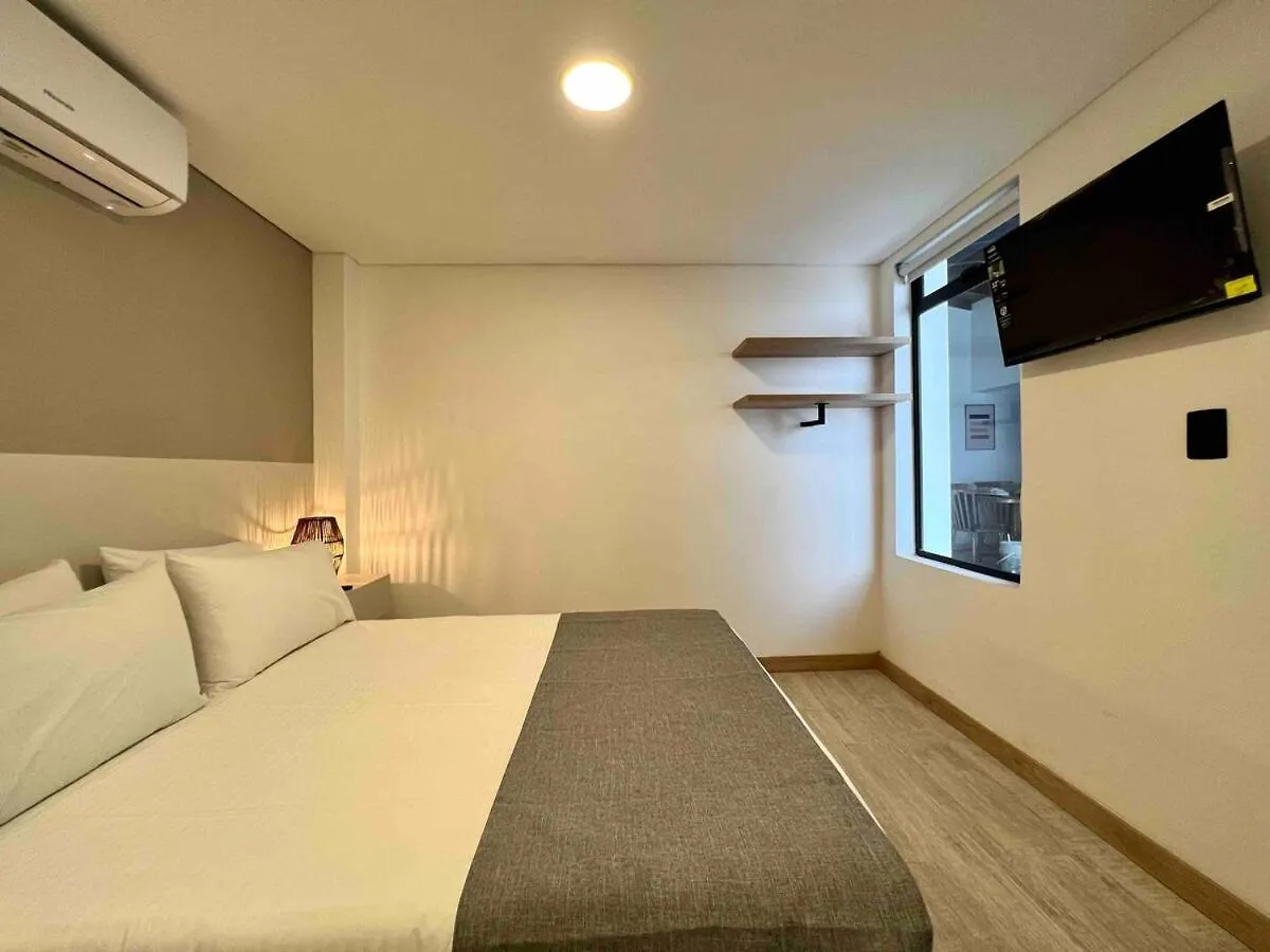 Nowa Bora Bora Apt - Huge Jacuzzi, Rooftop & Ac In Provenza Medellin Apartment